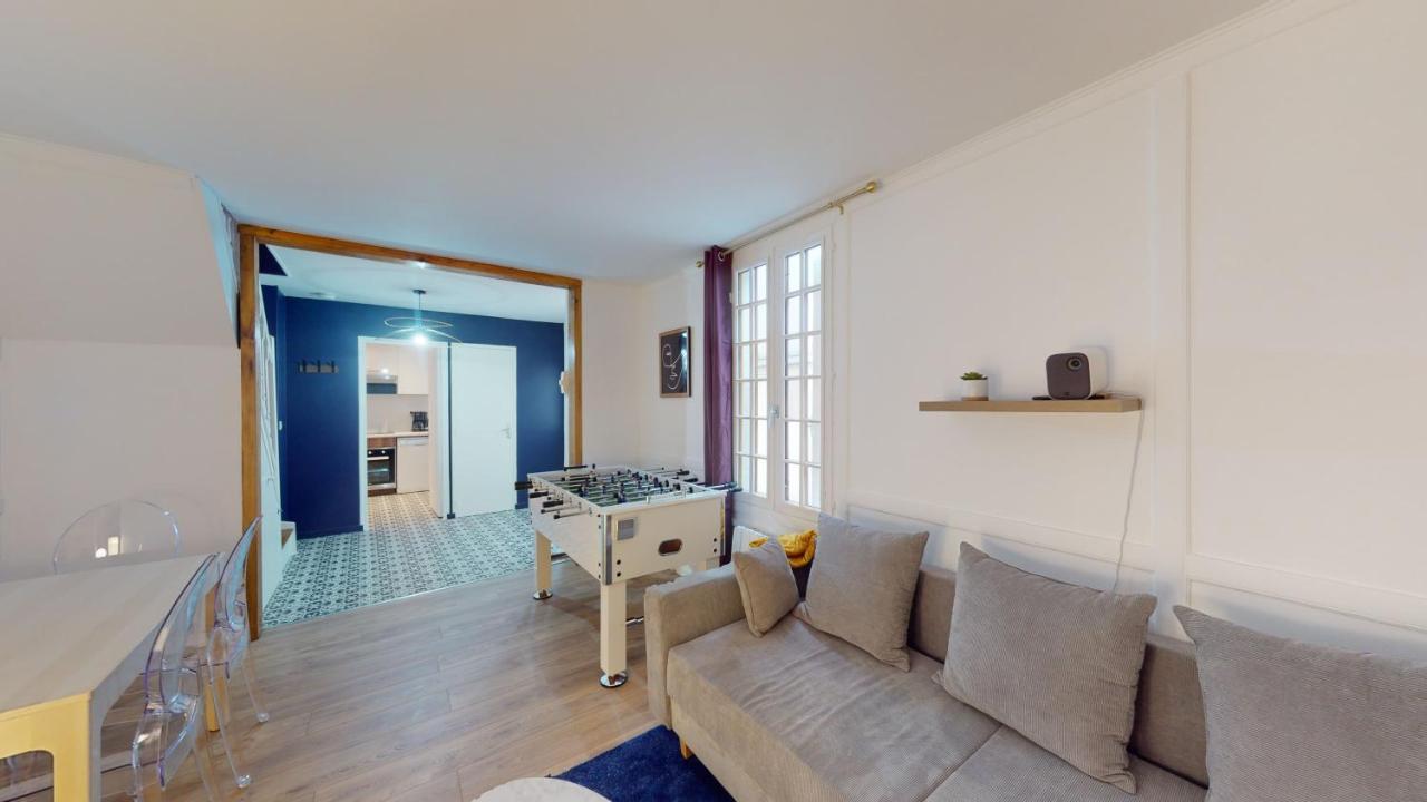 Duplex Entre La Cathedrale Et La Basilique Apartment Reims Exterior photo
